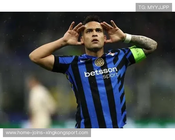 劳塔罗一记弧线推射极具想象力——足球世界的艺术之作